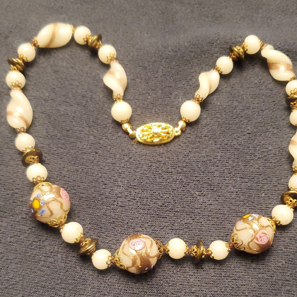 Venetain Wedding Cake Beaded Necklace